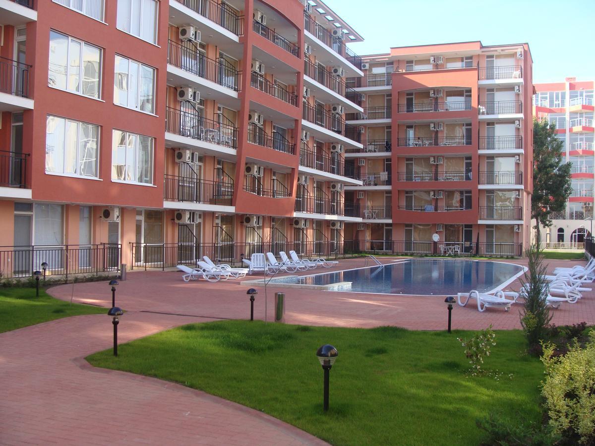אפרטהוטל סאני ביץ' Bratanov Sunset Beach 4 מראה חיצוני תמונה